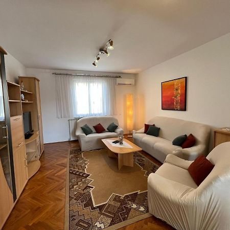 Apartman Bruna 1 Porec Bagian luar foto